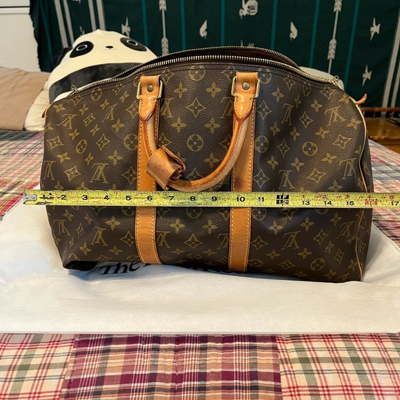 Louis Vuitton Keepall Bag - Picture 9 of 16